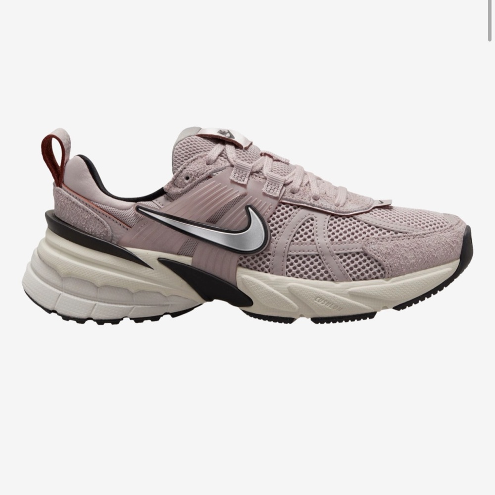 New Nike Women's V2K Run 'Platinum Violet' FN6703-001 Suede Sneakers 9.5